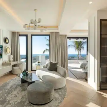 Luxurious 7-bedroom villa in the highly sought-after Monte Halcones, Benahavis Picture 12