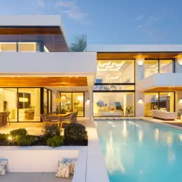 Contemporary villa with panoramic sea views in Lomas de La Quinta, Benahavis Picture 28