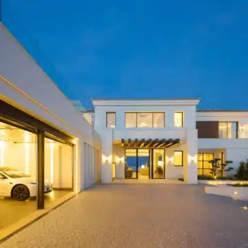 Luxurious 7-bedroom villa in the highly sought-after Monte Halcones, Benahavis Picture 41