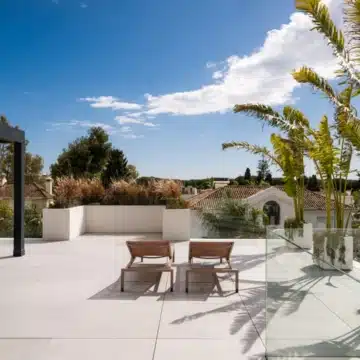 Exclusive 5-bedroom villa with panoramic sea and mountain views in Casablanca, Marbella Golden Mile Picture 20