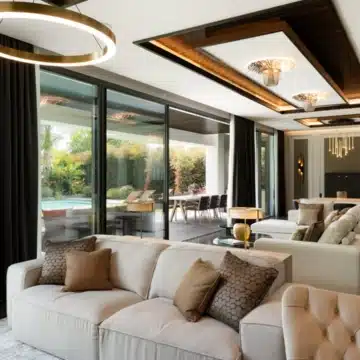 Exclusive 5-bedroom villa with panoramic sea and mountain views in Casablanca, Marbella Golden Mile Picture 0