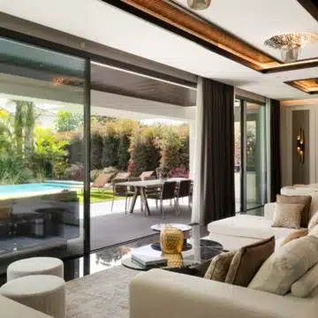 Exclusive 5-bedroom villa with panoramic sea and mountain views in Casablanca, Marbella Golden Mile Picture 8