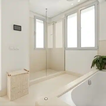 Magnificent 5-bedroom villa in the prestigious Cortijo Blanco, San Pedro de Alcantara Picture 24