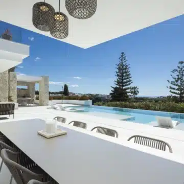 Brand new luxury villa in an exclusive gated community of La Quinta, Benahavis Picture 24