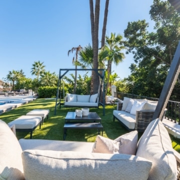 Luxury Andalusian-style villa in the prestigious neighbourhood of Nueva Andalucia Picture 37