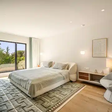 Stunning mediterranean villa located in the heart of Nueva Andalucía, Marbella Picture 11