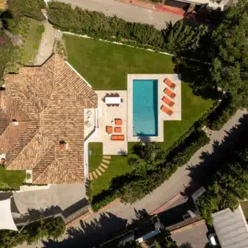 Stunning mediterranean villa located in the heart of Nueva Andalucía, Marbella Picture 19