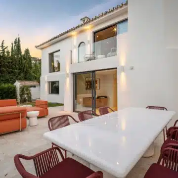 Stunning mediterranean villa located in the heart of Nueva Andalucía, Marbella Picture 31