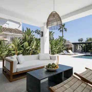 Modern Andalusian design 6-bedrooms villa in Nueva Andalucia, Marbella Picture 0