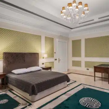 Luxury architectural masterpiece offering panoramic sea views in Sierra Blanca, Marbella Golden Mile Picture 11