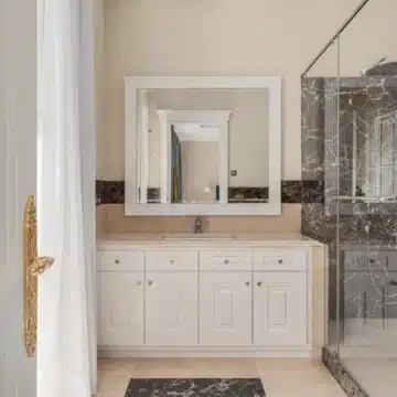 Luxury architectural masterpiece offering panoramic sea views in Sierra Blanca, Marbella Golden Mile Picture 32
