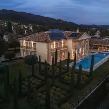 Luxury architectural masterpiece offering panoramic sea views in Sierra Blanca, Marbella Golden Mile Picture 49