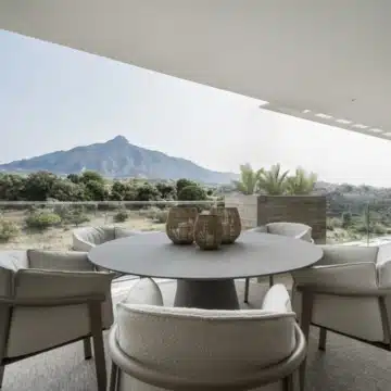 Aloha Forest – Beautiful garden apartment with open views in Nueva Andalucia Picture 2