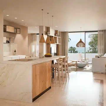 Frontline beach apartment with beautiful sea views in Ventura del Mar, Puerto Banus Picture 1