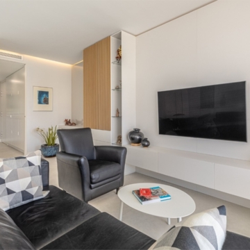 Beautiful 2-bedroom apartment with spectacular sea views in The Edge, Estepona Picture 22