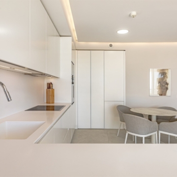 Beautiful 2-bedroom apartment with spectacular sea views in The Edge, Estepona Picture 24