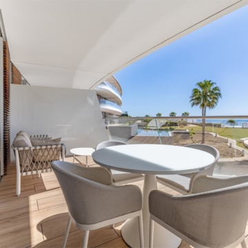 Beautiful 2-bedroom apartment with spectacular sea views in The Edge, Estepona Picture 3