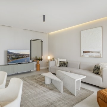 Frontline beach apartment with unbeatable views in exclusive urbanisation of The Edge, Estepona Picture 29