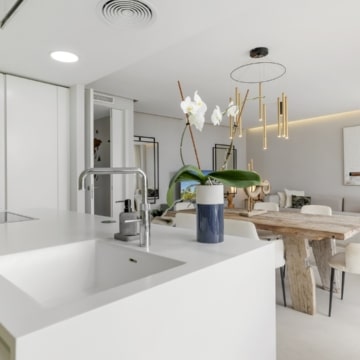 Frontline beach apartment with unbeatable views in exclusive urbanisation of The Edge, Estepona Picture 30