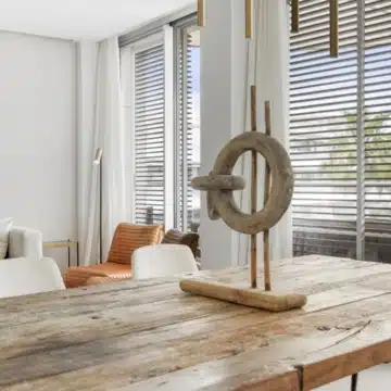 Frontline beach apartment with unbeatable views in exclusive urbanisation of The Edge, Estepona Picture 9