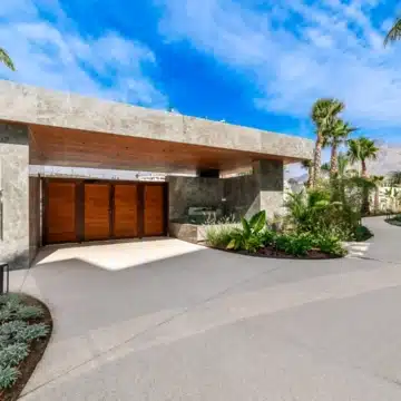 Duplex penthouse with spectacular sea views in Benalús, Marbella Golden Mile Picture 23