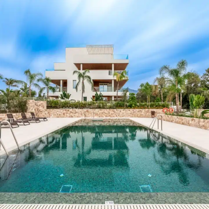 Duplex penthouse with spectacular sea views in Benalús, Marbella Golden Mile Picture