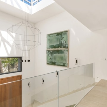New built stunning villa with fantastic mountain views in the most sought after area of El Rosario, Marbella Picture 41