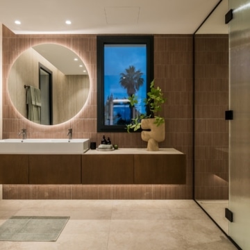 New built stunning villa with fantastic mountain views in the most sought after area of El Rosario, Marbella Picture 43