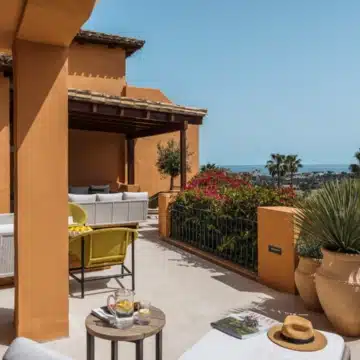 Elegant groundfloor apartment with with stunning sea views in Les Belvederes, Nueva Andalucía Picture 6