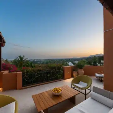 Elegant groundfloor apartment with with stunning sea views in Les Belvederes, Nueva Andalucía Picture 22