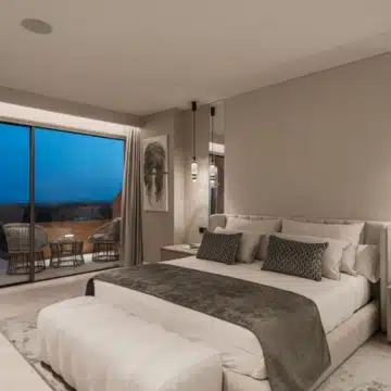 Elegant groundfloor apartment with with stunning sea views in Les Belvederes, Nueva Andalucía Picture 3