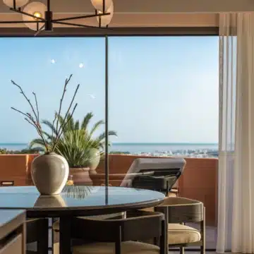 Elegant groundfloor apartment with with stunning sea views in Les Belvederes, Nueva Andalucía Picture 46