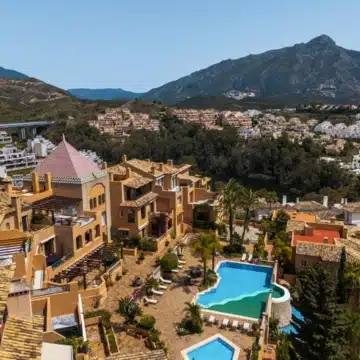 Elegant groundfloor apartment with with stunning sea views in Les Belvederes, Nueva Andalucía Picture 51