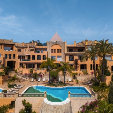 Elegant groundfloor apartment with with stunning sea views in Les Belvederes, Nueva Andalucía Picture 52