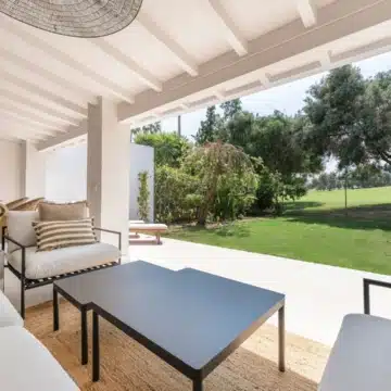 Fronline golf three-story townhouse in Los Olivos, Nueva Andalucía Picture 16