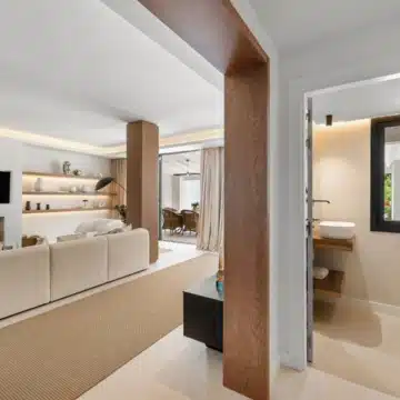 Fronline golf three-story townhouse in Los Olivos, Nueva Andalucía Picture 18