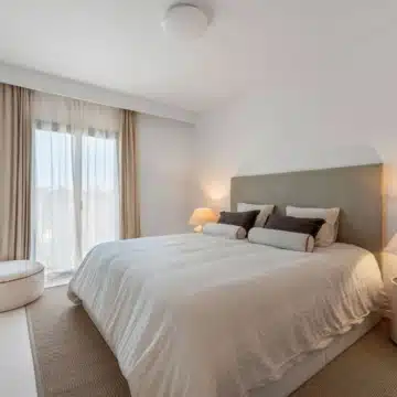 Fronline golf three-story townhouse in Los Olivos, Nueva Andalucía Picture 24