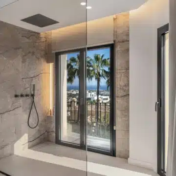 Meticulously renovated townhouse with sea views in La Quinta Hills, Benahavís Picture 20