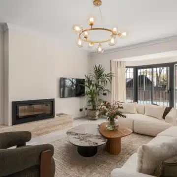 Spacious 6-bedroom villa in Altos del Rodeo residential enclave, Nueva Andalucia Picture 12