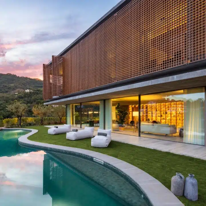 Majestic villa with cutting edge design offering sweeping panoramic sea views in El Madroñal, Benahavís Picture