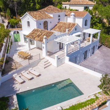 Renovated luxury villa boasting breathtaking sea views in El Madroñal, Benahavís Picture 41