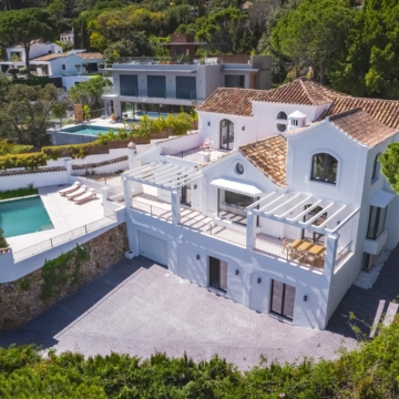 Renovated luxury villa boasting breathtaking sea views in El Madroñal, Benahavís Picture 27