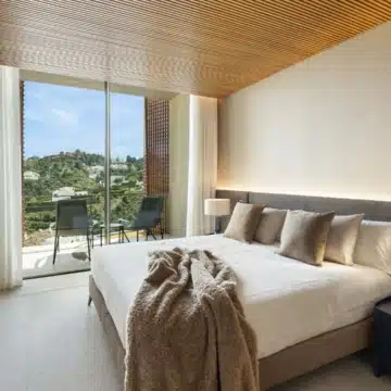 Majestic villa with cutting edge design offering sweeping panoramic sea views in El Madroñal, Benahavís Picture 49