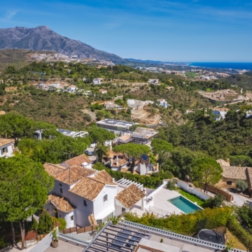 Renovated luxury villa boasting breathtaking sea views in El Madroñal, Benahavís Picture 29