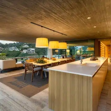 Majestic villa with cutting edge design offering sweeping panoramic sea views in El Madroñal, Benahavís Picture 13