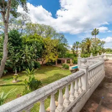 Classic Andalucian villa in the exclusive and gated community of Paraiso Baronal, Estepona East Picture 34