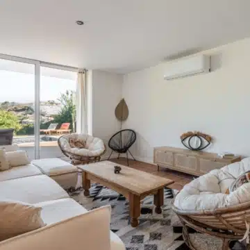 Beautiful 3-bedrooms villa surrounded by natural views in Forest Hills, Estepona Picture 0