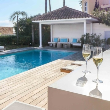 Charming villa with sweeping mountain views in the serene residential enclave of La Alqueria, Benahavís Picture 32