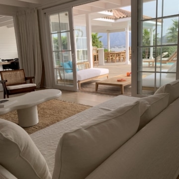 Charming villa with sweeping mountain views in the serene residential enclave of La Alqueria, Benahavís Picture 35