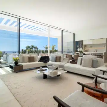 Brand-new modern villa in the exclusive gated community of Los Flamingos, Benahavís Picture 5